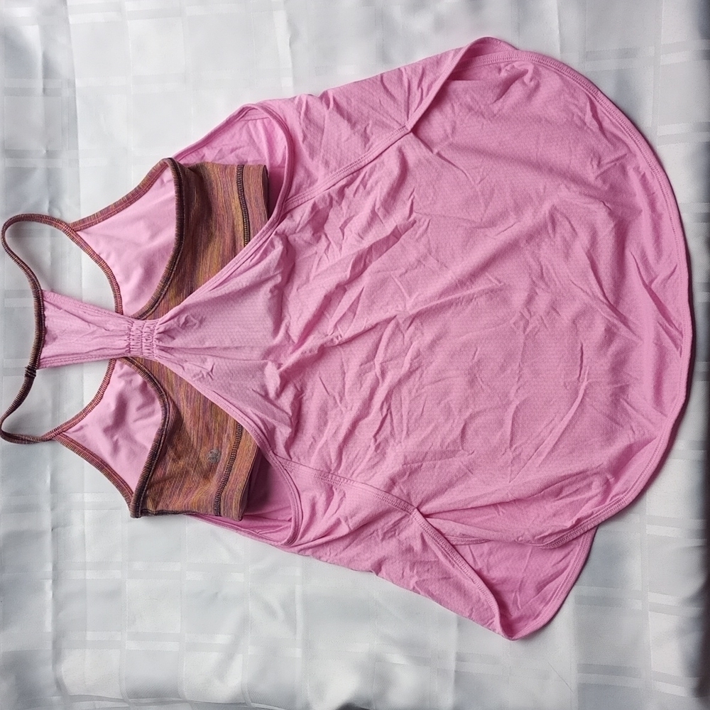 Lululemon Yoga athletic workout tank - Picture 12 of 13
